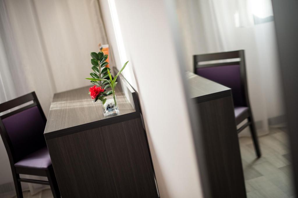 Hotel Eurocentre 3* Toulouse Nord Castelnau-d'Estretefonds Room photo