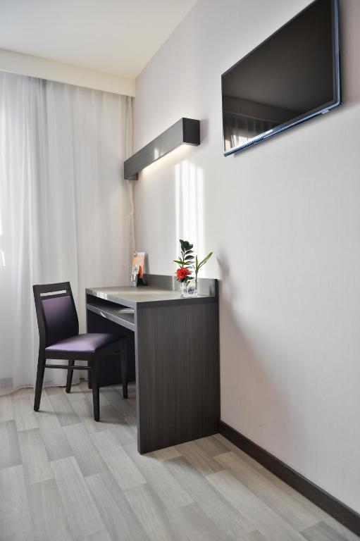 Hotel Eurocentre 3* Toulouse Nord Castelnau-d'Estretefonds Room photo